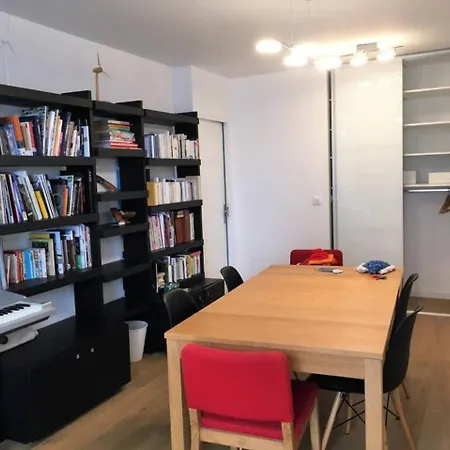 2 Bedroom Flat Near Pere Lachaise Apartamento Paris